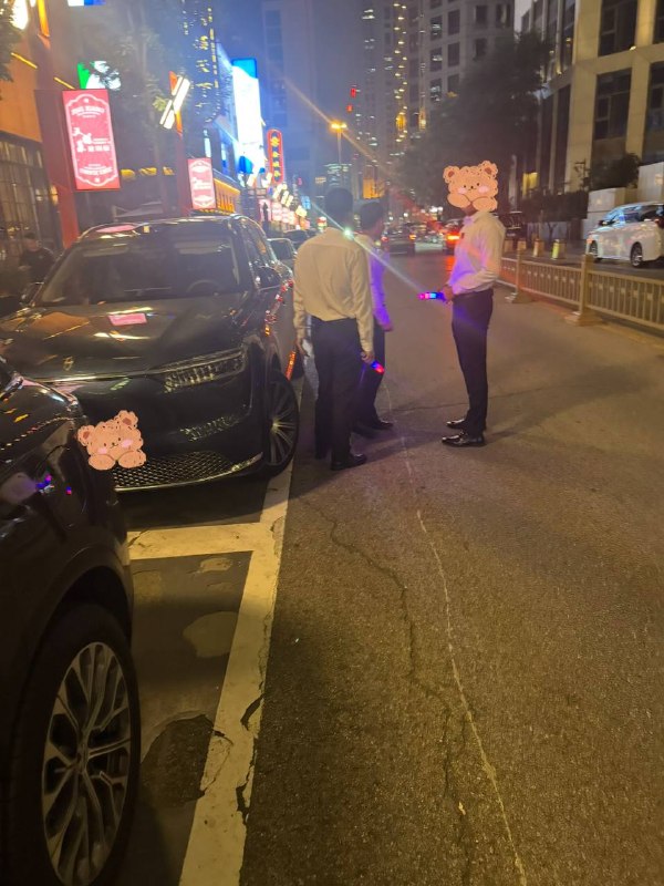 Beijing Parking Dispute Involves Municipal Space