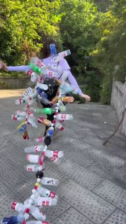 Daleishan Bottle-Collecting Video Alleged to Be Staged