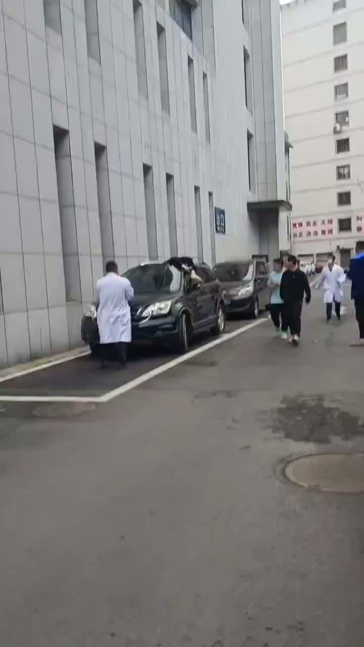 Post says patient died after hospital fall