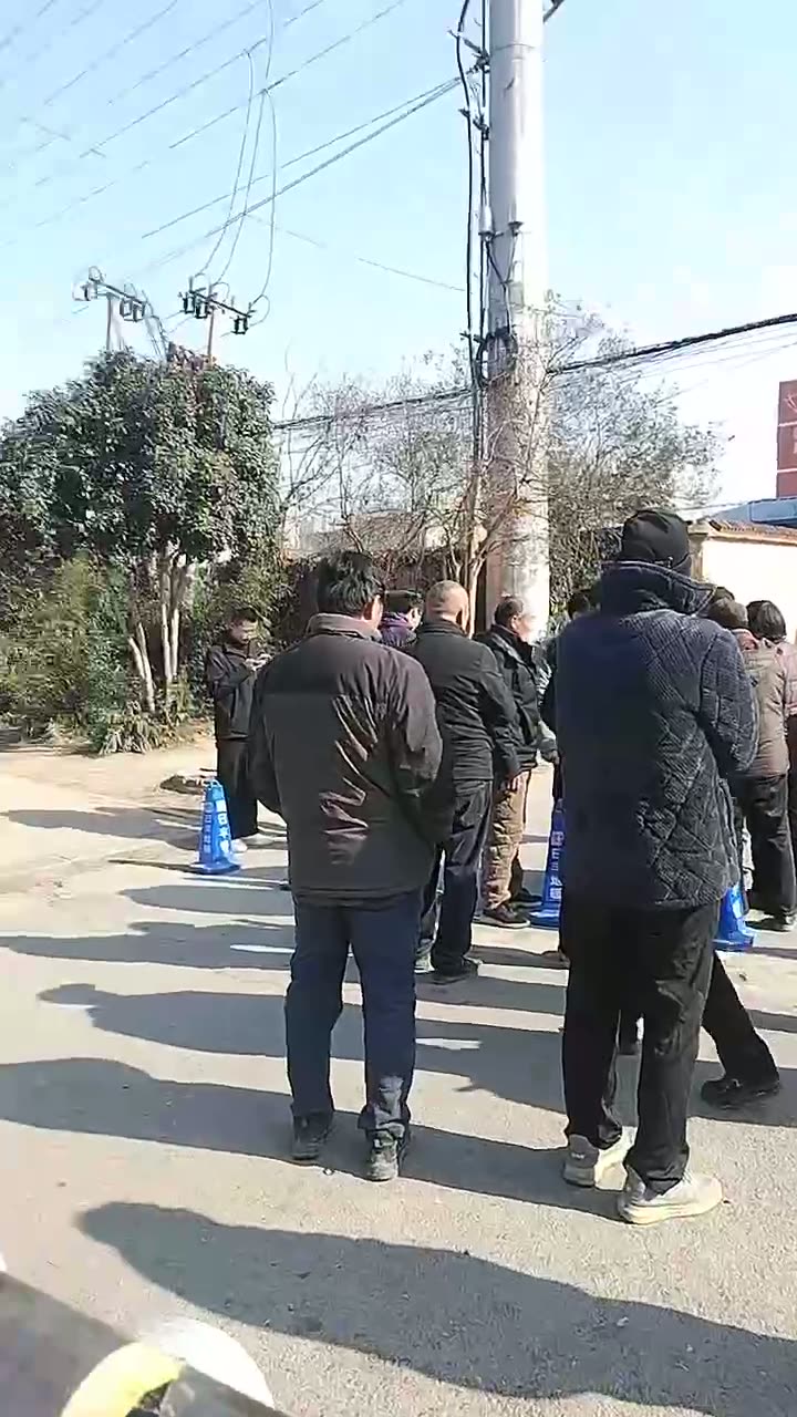 Family questions student death at Henan school